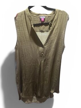 Vince Camuto Olive Green Sleeveless V-Neck Blouse
